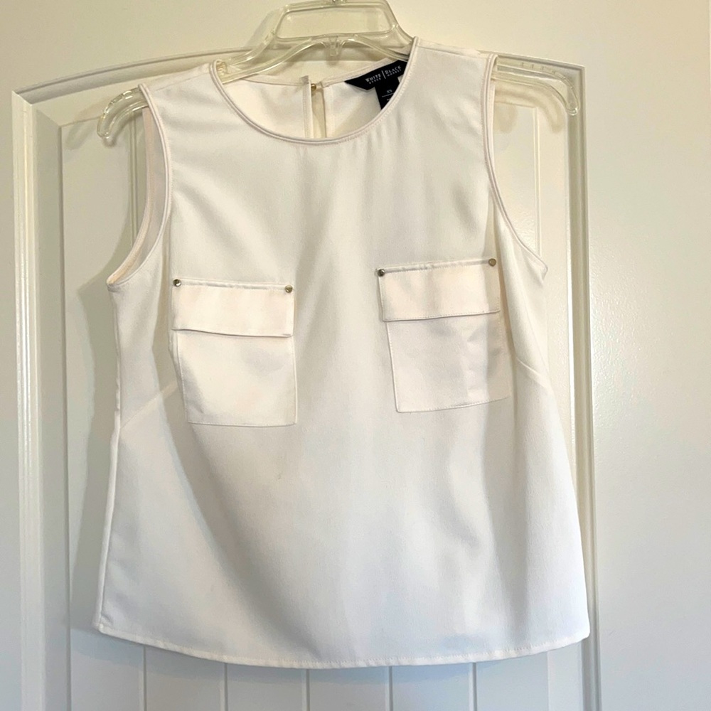 NWT White House Black Market sleeveless blouse